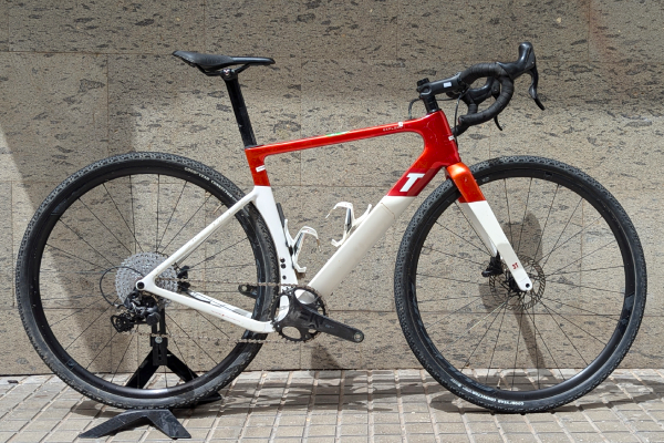 3t Exploro Campagnolo Main Bike Point Tenerife Bike Hire & Bike Rental - Bikes